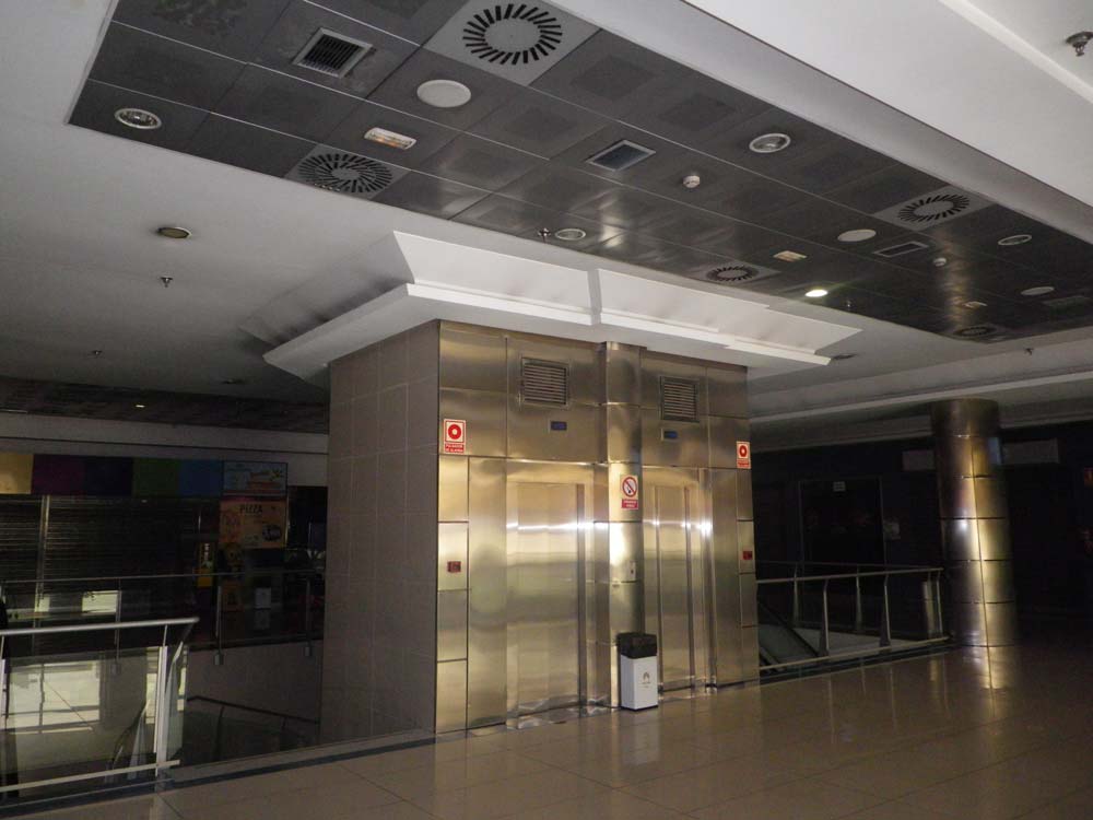 Centro Comercial Lucena